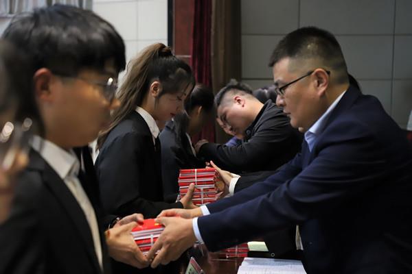 775caa6a3a2b42b2861df4cef74d9484.jpg 775caa6a3a2b42b2861df4cef74d9484.jpg