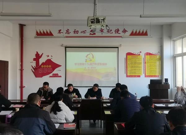 f74aa100713a434eba26e6c1aaf54ca6.jpg f74aa100713a434eba26e6c1aaf54ca6.jpg