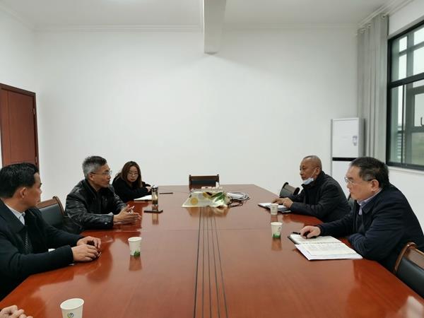 ee736480166b4bdb98eeaa484380ad6d.jpg ee736480166b4bdb98eeaa484380ad6d.jpg