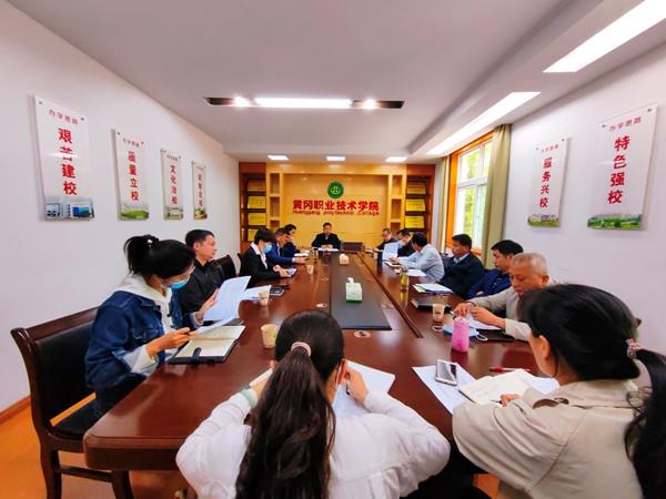 e7b1cd34f11f46da9c4aaeab85e9c4f6.jpg e7b1cd34f11f46da9c4aaeab85e9c4f6.jpg