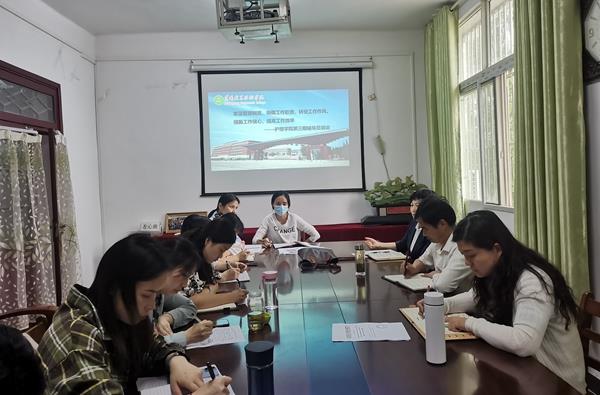 2d8690e5e98e4c9fb7517d0ee438951b.jpg 2d8690e5e98e4c9fb7517d0ee438951b.jpg