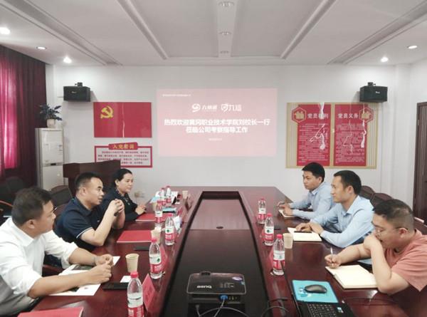 33f2d24da5c14ddf83715d363c830bb3.jpg 33f2d24da5c14ddf83715d363c830bb3.jpg