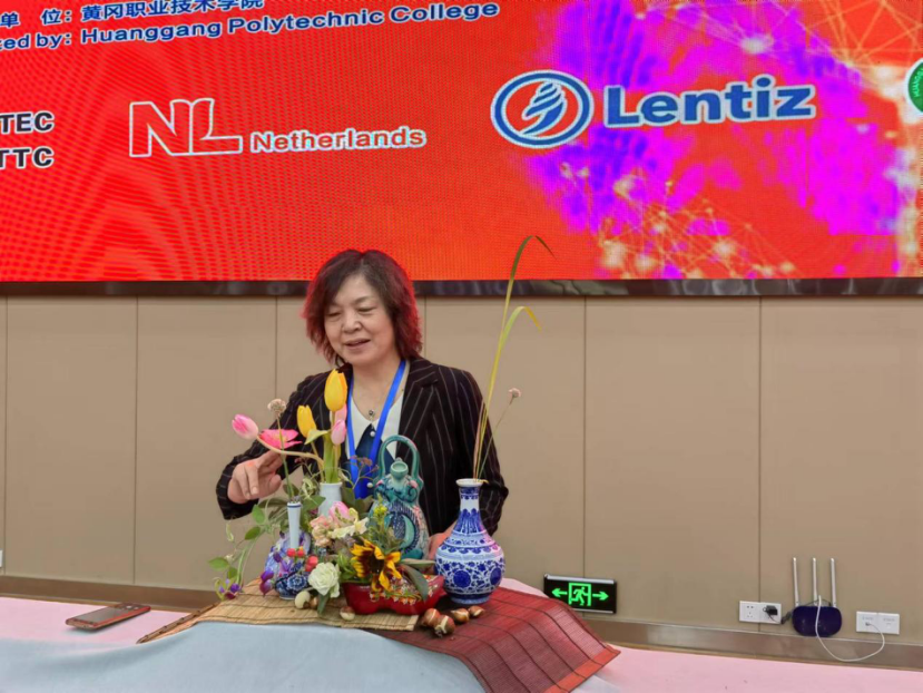 27925a3c09e94459a55de807324f2e1a.png 27925a3c09e94459a55de807324f2e1a.png