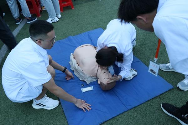 281158269d8340828b3f9afcc64ba00f.jpg 281158269d8340828b3f9afcc64ba00f.jpg