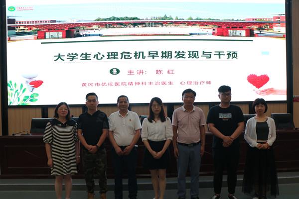 81daa60e9a06473f8f0495a6f6835a64.jpg 81daa60e9a06473f8f0495a6f6835a64.jpg