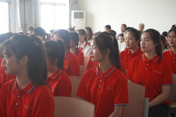 77b08afe76084359a4eb75c95ffda4d1.jpg 77b08afe76084359a4eb75c95ffda4d1.jpg