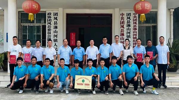 de996a5f622d498298fe528f7bcc8e9c.jpg de996a5f622d498298fe528f7bcc8e9c.jpg