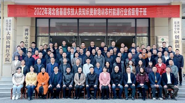 40e28ac75fe94d4a9a1c0934acf73334.jpg 40e28ac75fe94d4a9a1c0934acf73334.jpg