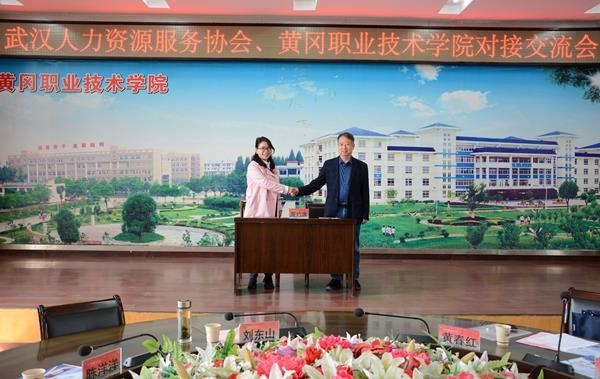 414c2344494c409889216d2b42c0e194.jpg 414c2344494c409889216d2b42c0e194.jpg