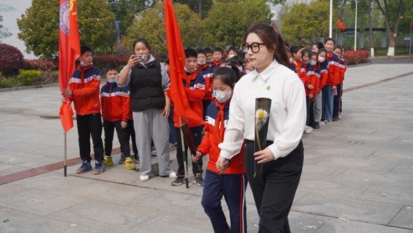 9463cb675f01409e854d555e76e17bca.png 9463cb675f01409e854d555e76e17bca.png