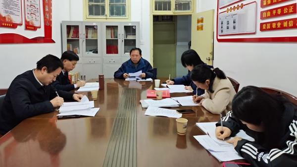 878d46bd4ec54d2e90e5cc569734e636.jpg 878d46bd4ec54d2e90e5cc569734e636.jpg