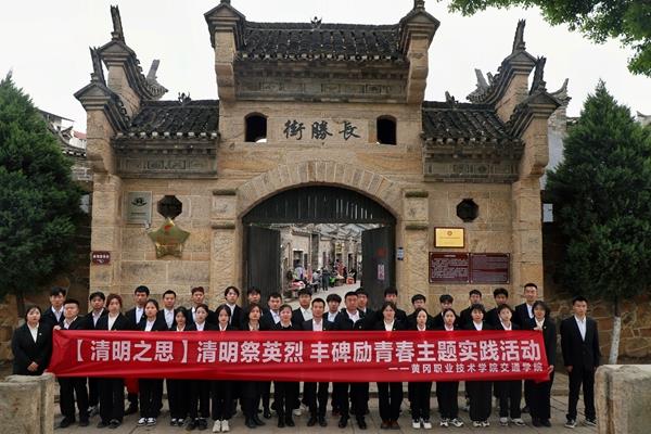 b05b2d0017a643d9849664390159e79d.jpg b05b2d0017a643d9849664390159e79d.jpg