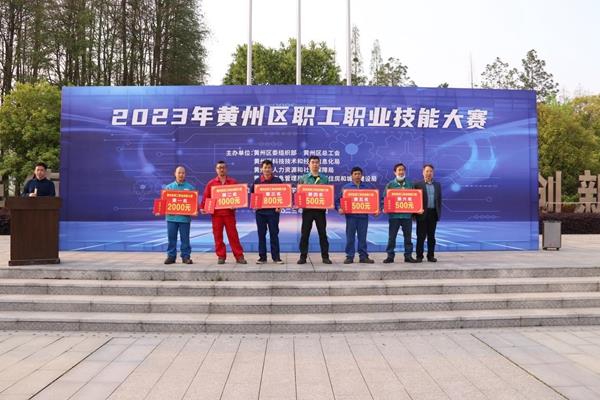 3ce0dbd9736f46dcb28d13a5561d4c35.jpg 3ce0dbd9736f46dcb28d13a5561d4c35.jpg