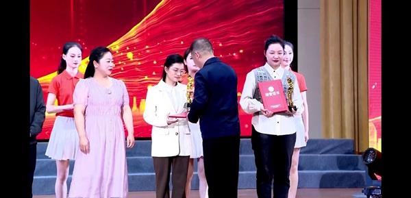 671a70f131b94584b2394f1d70948b7e.jpg 671a70f131b94584b2394f1d70948b7e.jpg