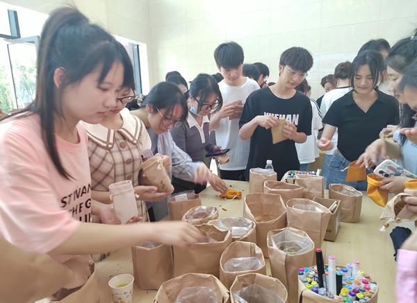 65e5e90eb9434a36944bcdd24f386cd5.jpg 65e5e90eb9434a36944bcdd24f386cd5.jpg