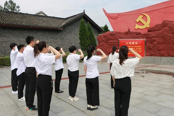 fd8b8d55d3f74b5cb7313cb7faba1195.jpg fd8b8d55d3f74b5cb7313cb7faba1195.jpg