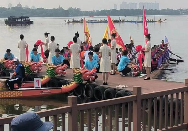 0c8a4aa7f95446dd9166474035268925.jpg 0c8a4aa7f95446dd9166474035268925.jpg