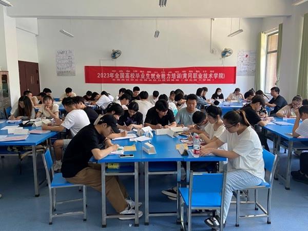 0d1e324a4de14e458551ae6a01764635.jpg 0d1e324a4de14e458551ae6a01764635.jpg