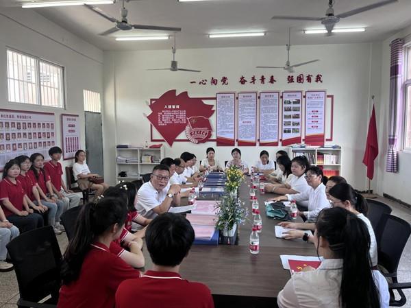 29b85eec13ee4b19bdac1f87a23ce09a.jpg 29b85eec13ee4b19bdac1f87a23ce09a.jpg