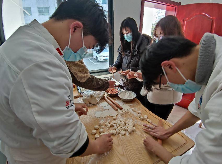 浓浓饺子香.docx