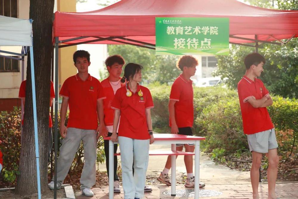 4f8884f1796744d28e41d67f0f60e86e.jpg 4f8884f1796744d28e41d67f0f60e86e.jpg