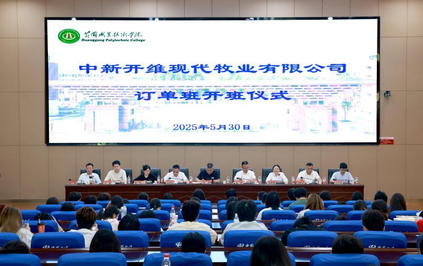 0063f5b0e71746a0b8ab1616b98ae875.Jpeg 0063f5b0e71746a0b8ab1616b98ae875.Jpeg