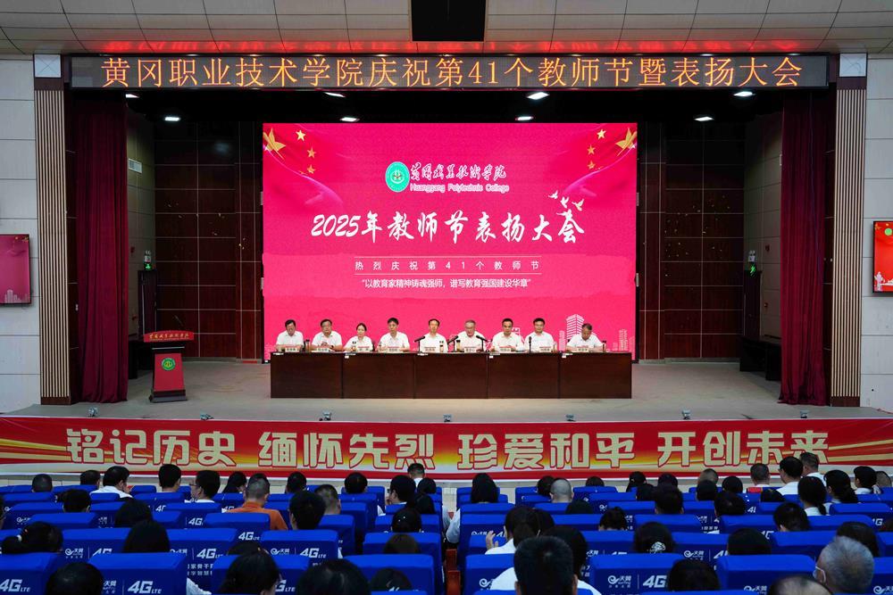 5d39d8c71be84d9da939dde4b26f864a.jpg 5d39d8c71be84d9da939dde4b26f864a.jpg