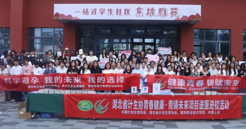 aa7b83e4789e4f57bdecb9639be3eac0.jpg aa7b83e4789e4f57bdecb9639be3eac0.jpg