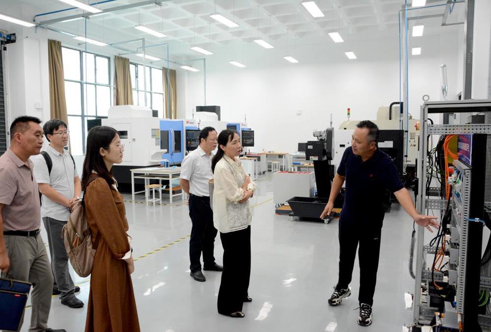 e47b0d6764574fb3b39873ff124e28a1.Jpeg e47b0d6764574fb3b39873ff124e28a1.Jpeg