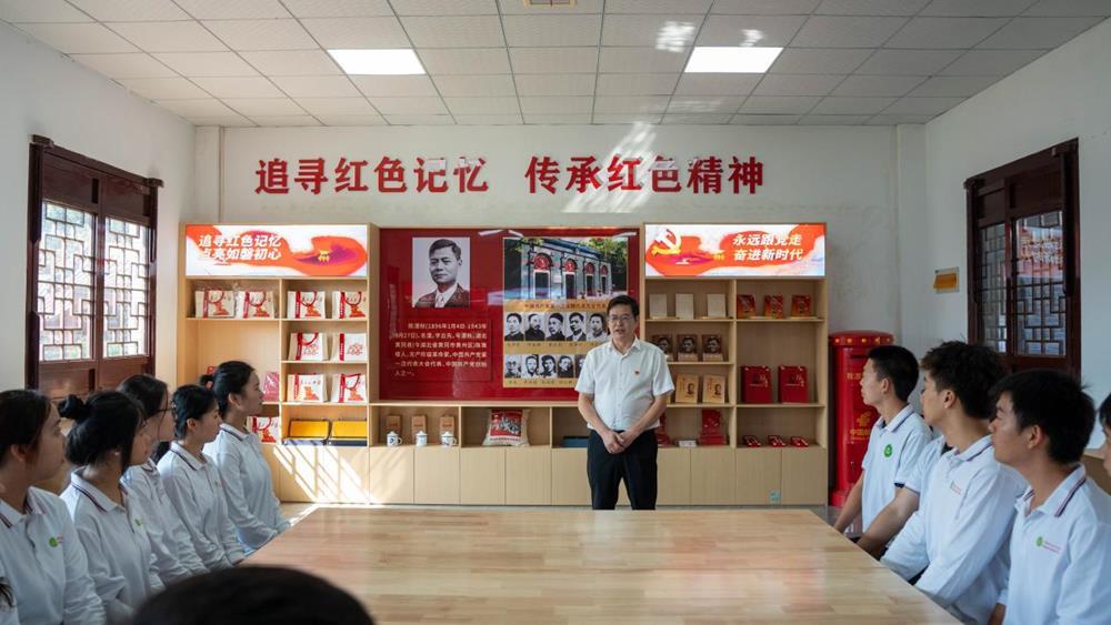 e4dbbec57e6e4a9184ef46d93d2f765d.Jpeg e4dbbec57e6e4a9184ef46d93d2f765d.Jpeg