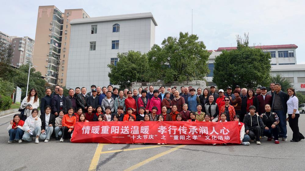 192183a69157408897b2b6fdcf4950c1.jpg 192183a69157408897b2b6fdcf4950c1.jpg