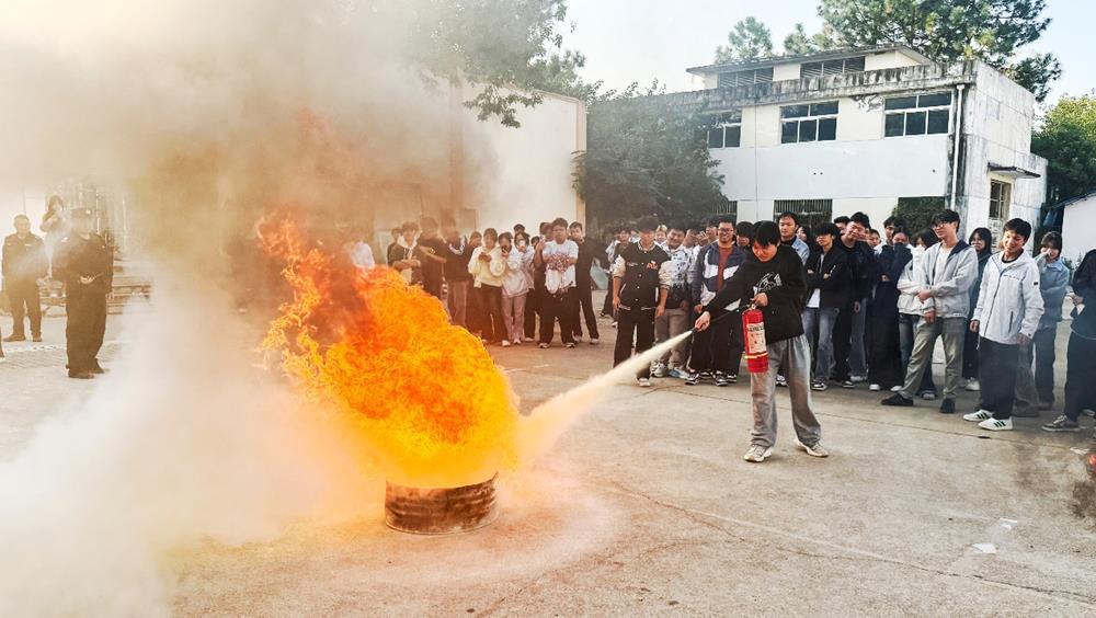 8e0dd04c6b2f48e7b37e3fe0ffde4845.Jpeg 8e0dd04c6b2f48e7b37e3fe0ffde4845.Jpeg