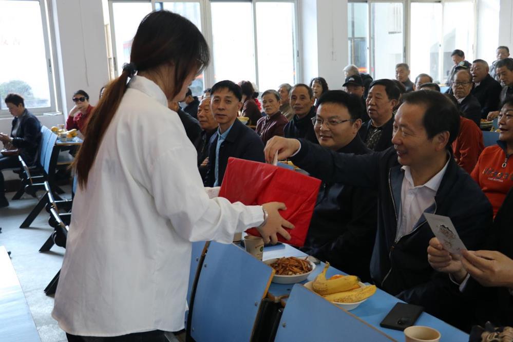 eb3f7ec06b524483ac615b6582238e44.Jpeg eb3f7ec06b524483ac615b6582238e44.Jpeg