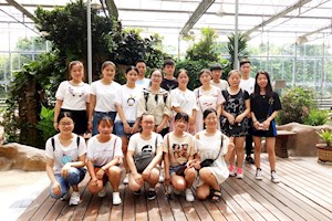 酒店管理专业学生生活