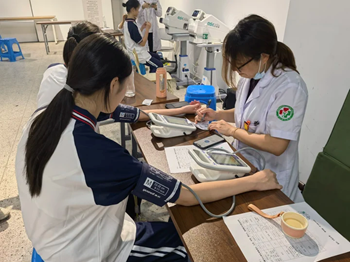 【艺术设计学院】组织有力，保障有序——艺术设计学院顺利完成新生体检组织工作