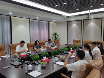 【现代服务学院】现代服务学院 22 级首批现代学徒正式出征，校企协同开启实践育人新篇